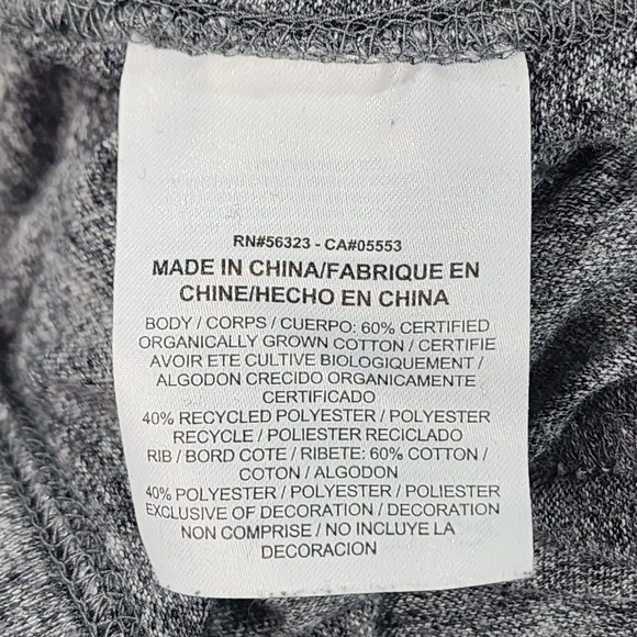 VTG Nike Sportswear Gym Pants Womens Medium 31x27 Gray Cropped Joggers Red Tag - Picture 12 of 16